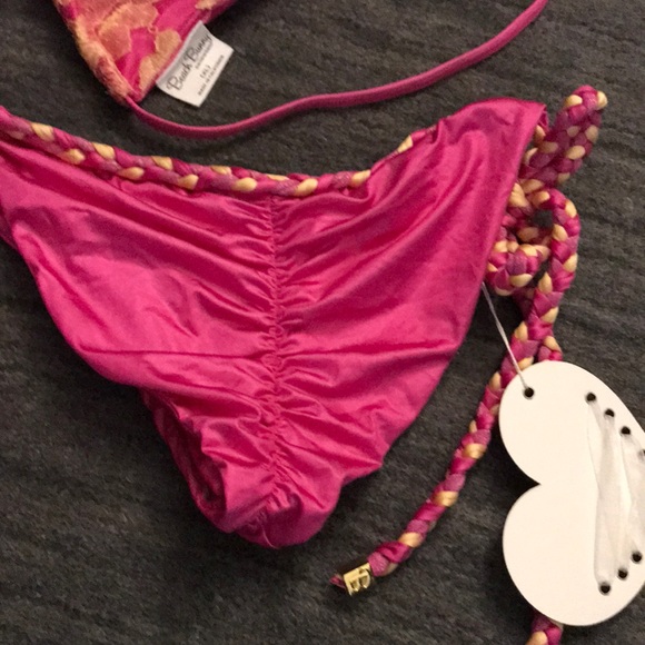 Beach bunny pink lace bikini - Picture 3 of 3